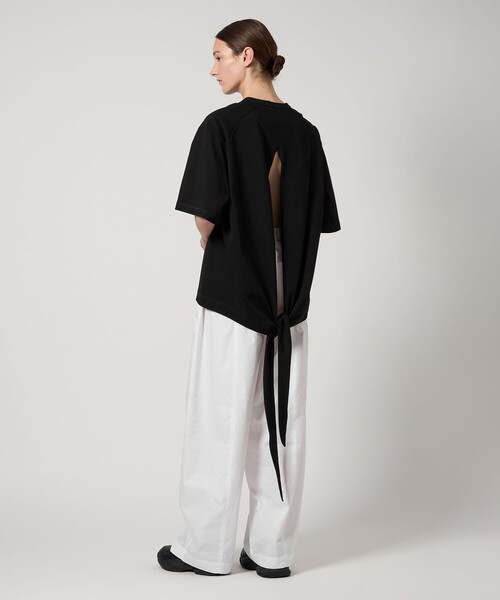 AEWEN MATOPH(イウエン マトフ)の「<AEWEN MATOPH>バックスリット ビッグTシャツ(Tシャツ/カットソー・レディース・ブラック/ホワイト/ベージュ・FREE)」の17枚目の写真