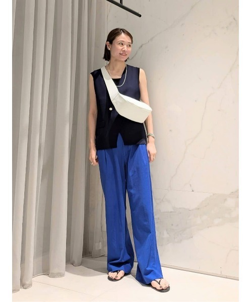 allureville(アルアバイル)の「ミラノリブニットジレ(ニット/セーター・レディース・ネイビー/オフホワイト・2)」の17枚目の写真