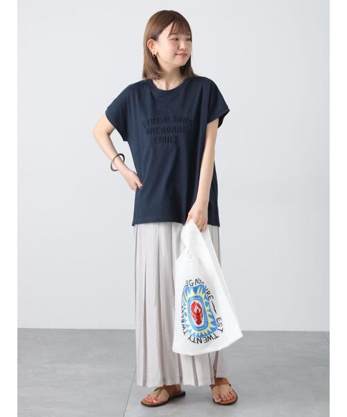 Lugnoncure(ルノンキュール)の「エンボスロゴTシャツ(Tシャツ/カットソー・レディース・ネイビー/オフホワイト/グレー/ブラック・F)」の19枚目の写真