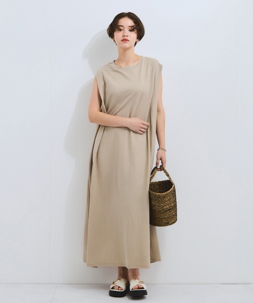 VICKY(ビッキー)の「カノコタックフレアワンピース≪手洗い可能≫(ワンピース・レディース・ブラック/ブラウン/ベージュ・M)」の1枚目の写真