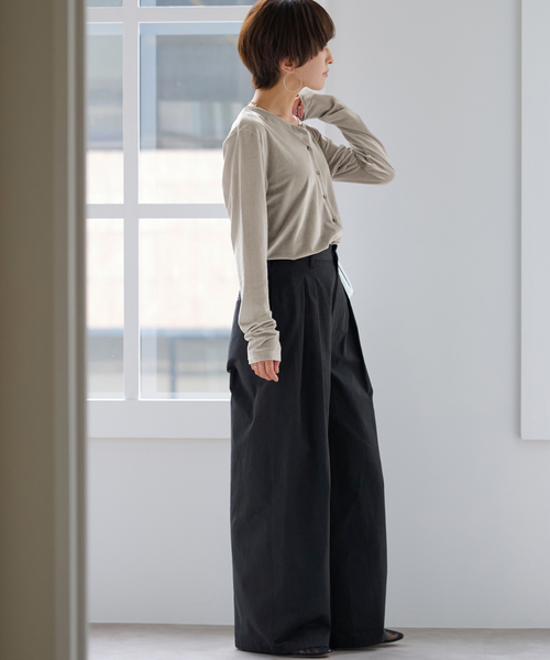 JOURNAL STANDARD relume(ジャーナルスタンダード レリューム)の「シアーベロアクルーネックカーディガン(カーディガン/ボレロ・レディース・ネイビー/ブラウン/グレー・FREE)」の8枚目の写真