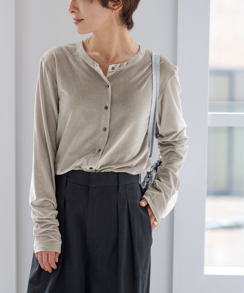 JOURNAL STANDARD relume(ジャーナルスタンダード レリューム)の「シアーベロアクルーネックカーディガン(カーディガン/ボレロ・レディース・ネイビー/ブラウン/グレー・FREE)」の10枚目の写真