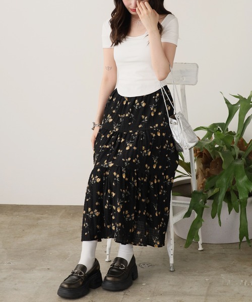 ROOPTOKYO(ループトウキョウ)の「Square Neck Top with Cups / カップ付き スクエアネックカットソー 秋物 秋服 2026年秋冬(Tシャツ/カットソー・レディース・ホワイト/ブラック/アイボリー・FREE)」の8枚目の写真