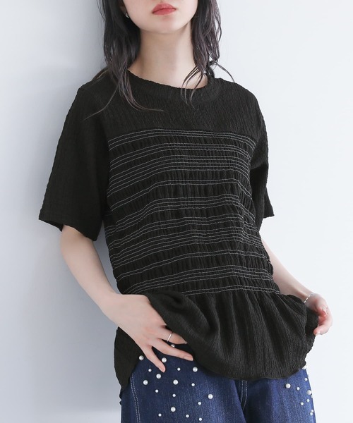 somari imagination(ソマリ イマジネーション)の「『シャーリング半袖カットソー』(Tシャツ/カットソー・レディース・ブラック/オフホワイト・1/2)」の12枚目の写真