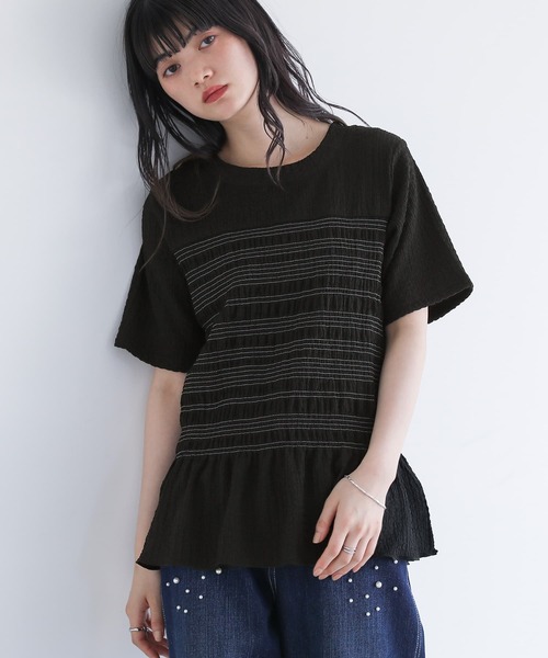 somari imagination(ソマリ イマジネーション)の「『シャーリング半袖カットソー』(Tシャツ/カットソー・レディース・ブラック/オフホワイト・1/2)」の15枚目の写真