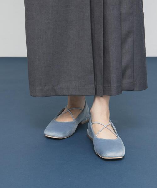 KBF（ケイビーエフ）の「クロスナローバレエシューズ（バレエシューズ・レディース・ブラック/ブルー・36/37/38）」の6枚目の写真