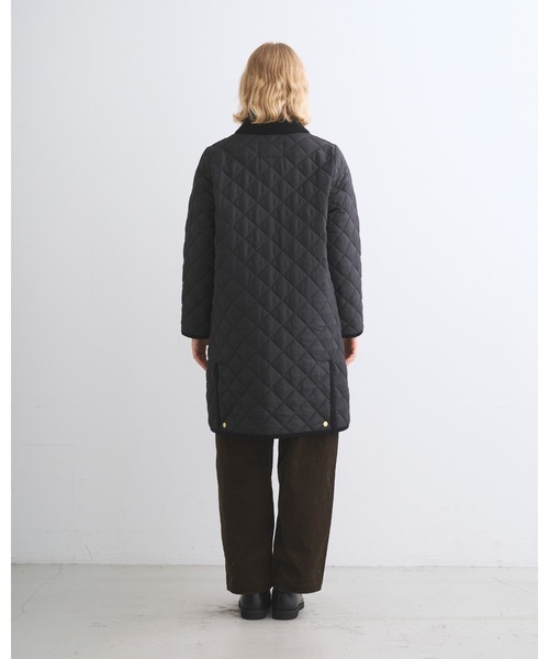 Traditional Weatherwear(トラディショナルウェザーウェア)の「WAVERLY A-LINE LONG(ダウンジャケット/コート・レディース・ネイビー/ブラック・36/34/32)」の5枚目の写真