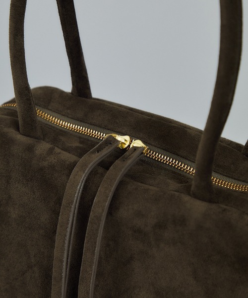 SALON adam et rope'(サロン アダム エ ロペ)の「【EC限定】スウェードライクソフトミドルボストン(ボストンバッグ・レディース・カーキ/キャメル・FREE)」の10枚目の写真