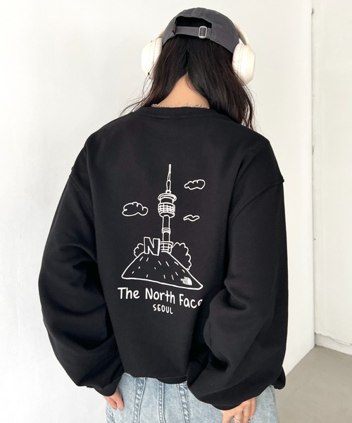 THE NORTH FACE(ザノースフェイス)の「THE NORTH FACE(ザ・ノースフェイス)/バックプリント コットン スウェット クルーネック 大きめサイズあり/M'S SEOUL FOUR SEASONS SWEATSHIRTS(スウェット・レディース・オフホワイト/ブラック系その他/グレー/チャコールグレー/ブラック/クリーム・XL/M/XXL/L)」の8枚目の写真