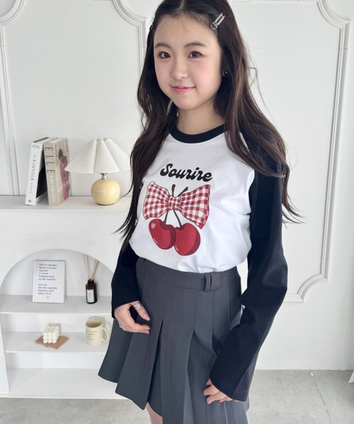 SOLLON.（ソルロン）の「チェリーリボンラグランTシャツ（Tシャツ/カットソー・レディース・ネイビー/ブラック/グリーン・FREE）」の21枚目の写真