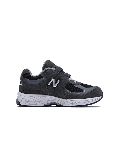 NEW BALANCE(ニューバランス)の「17-21 PV2002RA(W) PV2002RA(スニーカー・キッズ・ブラック・17/18/19/20/21)」の2枚目の写真