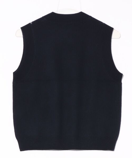 A.P.C.（アーペーセー）の「GILET PIA/ニットベスト（ベスト・レディース・ダークネイビー・M）」の2枚目の写真
