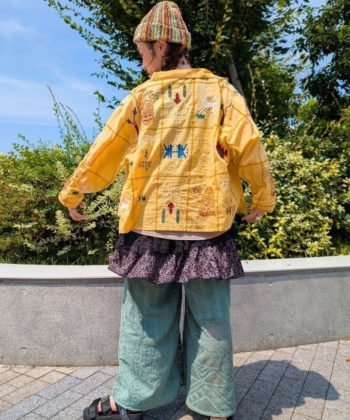 チャイハネ(チャイハネ)の「【チャイハネ】ラジャラン刺繍シャツ(シャツ/ブラウス・レディース・ネイビー/イエロー/ホワイト・FREE)」の18枚目の写真