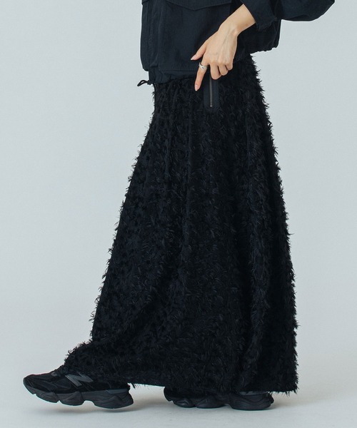 ROSE BUD（ローズバッド）の「(mici)JACQUARD TUCK LONG SKIRT（スカート・レディース・ブラック/ネイビー・S/M）」の4枚目の写真