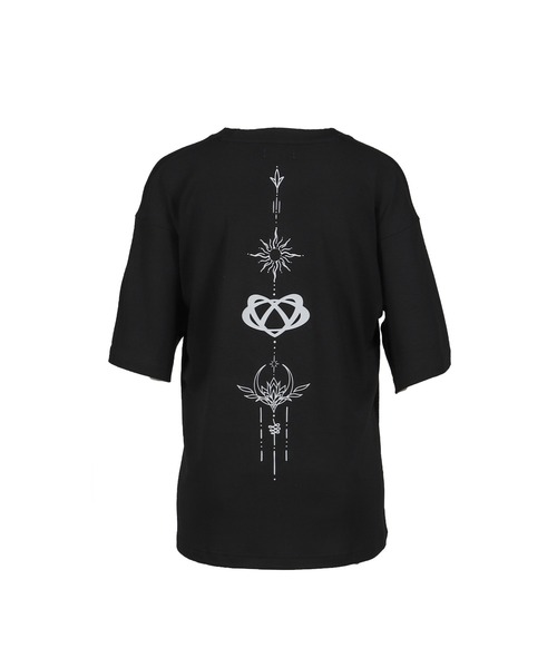 VIVAMUS(ヴィヴァムス)の「CREWNECK BASIC T-SHIRT(Tシャツ/カットソー・レディース・ブラック・OS)」の2枚目の写真