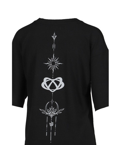 VIVAMUS(ヴィヴァムス)の「CREWNECK BASIC T-SHIRT(Tシャツ/カットソー・レディース・ブラック・OS)」の4枚目の写真