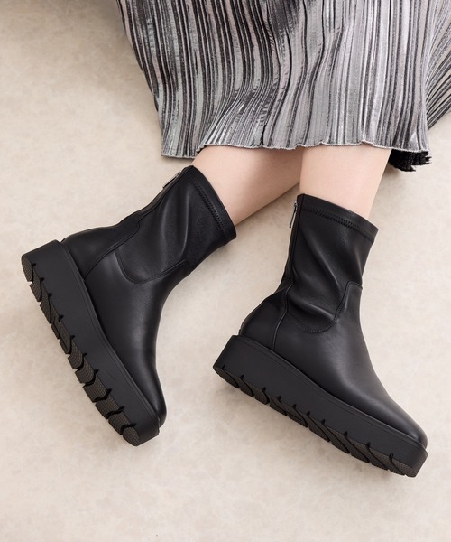 HIMIKO（ヒミコ）の「【HIMIKO】プラットフォームストレッチブーツ/651421（ブーツ・レディース・ブラック/カーキ/ベージュ・25.0cm/24.5cm/26.0cm/25.5cm/23.0cm/21.5cm/24.0cm/23.5cm/22.5cm/22.0cm/26.5cm）」の17枚目の写真