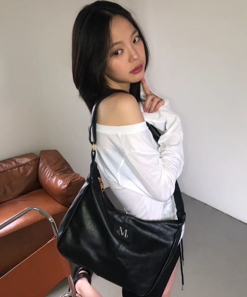 ◇MUCENT◇ブランド直輸入正規品/メリン ゴールドライン レザー ショルダーバッグ MERIN GOLD LINE LEATHER SHOULDER BAG