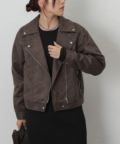 COLONY 2139(コロニートゥーワンスリーナイン)の「スエードポンチライダース(ライダースジャケット・レディース・ブラウン/キャメル/チャコールグレー・FREE)」の12枚目の写真