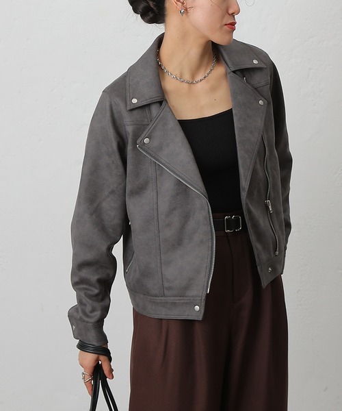 COLONY 2139(コロニートゥーワンスリーナイン)の「スエードポンチライダース(ライダースジャケット・レディース・ブラウン/キャメル/チャコールグレー・FREE)」の5枚目の写真