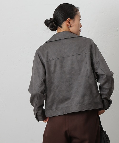 COLONY 2139(コロニートゥーワンスリーナイン)の「スエードポンチライダース(ライダースジャケット・レディース・ブラウン/キャメル/チャコールグレー・FREE)」の6枚目の写真