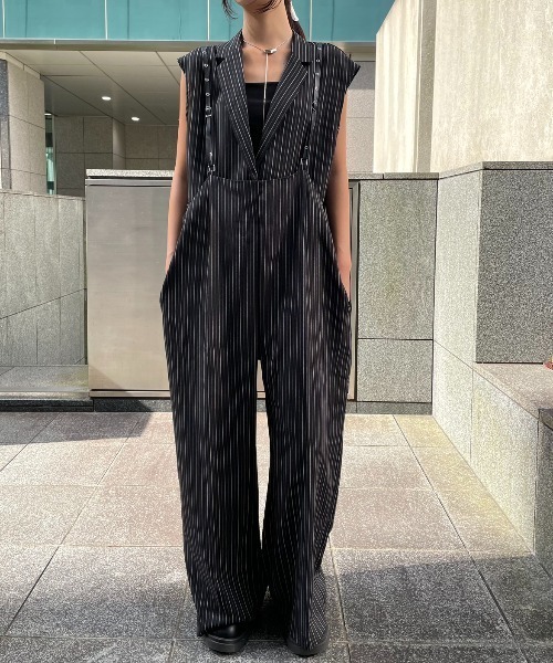 AIC.（エーアイシー）の「ベルトショルダーストライプパンツ/セットアップ可能（その他パンツ・レディース・グレイッシュベージュ/ブラック・FREE）」の4枚目の写真