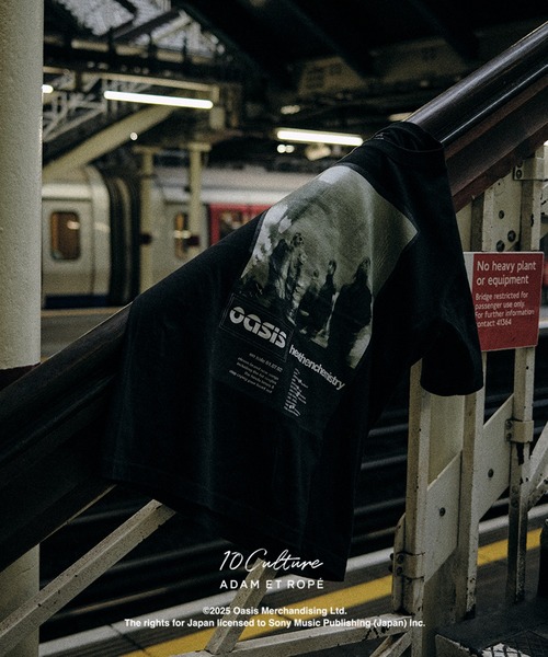 ADAM ET ROPE'（アダムエロペ）の「【oasis　10Culture / ADAM ET ROPE'】Tour Poster Design TSH（Tシャツ/カットソー・メンズ・ブラック/ホワイト系その他2/ブラック系その他3/ブラック系その他/グレー/チャコールグレー/スミクロ/ホワイト系その他/ホワイト/ライトグレー/グレー系その他/ブラック系その他2・L/M/XL）」の12枚目の写真