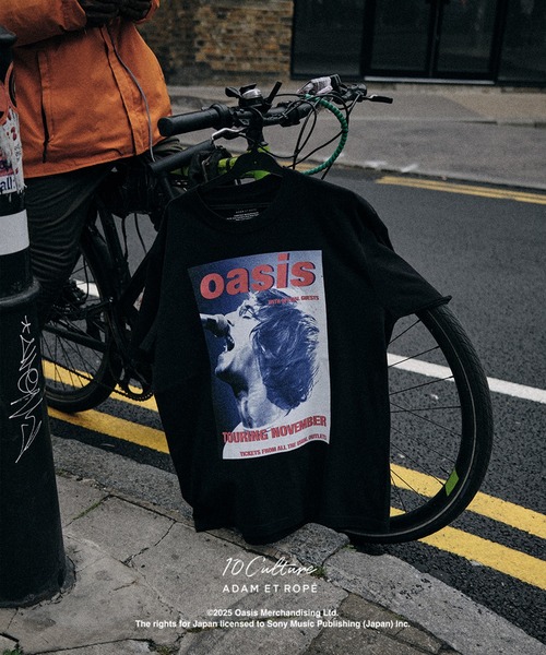 ADAM ET ROPE'（アダムエロペ）の「【oasis　10Culture / ADAM ET ROPE'】Tour Poster Design TSH（Tシャツ/カットソー・メンズ・ブラック/ホワイト系その他2/ブラック系その他3/ブラック系その他/グレー/チャコールグレー/スミクロ/ホワイト系その他/ホワイト/ライトグレー/グレー系その他/ブラック系その他2・L/M/XL）」の7枚目の写真
