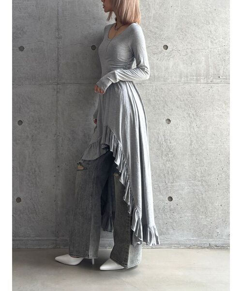 GYDA（ジェイダ）の「【TINY】asymmetryフリルLONGワンピース（ワンピース・レディース・ブラック/グレー・FREE）」の7枚目の写真