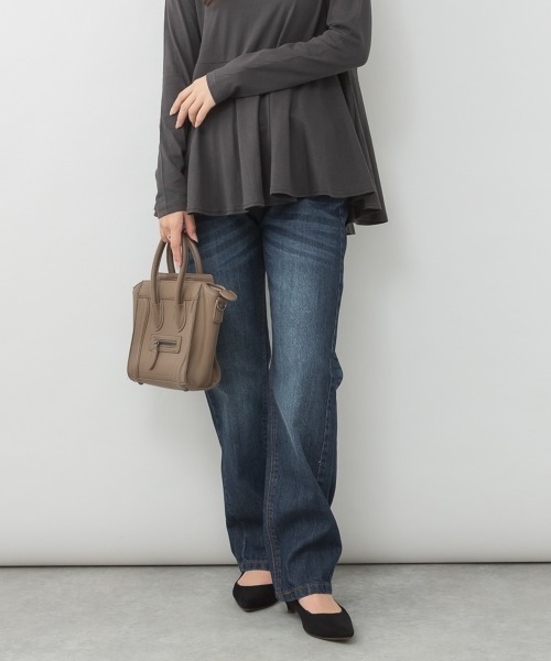 RCD(アールシーディー)の「スリムストレートデニムパンツ(デニムパンツ・レディース・ワンウォッシュ/ブルー/ネイビー・LL/L/M)」の4枚目の写真