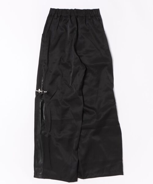 Uenui（ウニュイ）の「double material pin pants（スウェットパンツ・レディース・ブラック・FREE）」の2枚目の写真