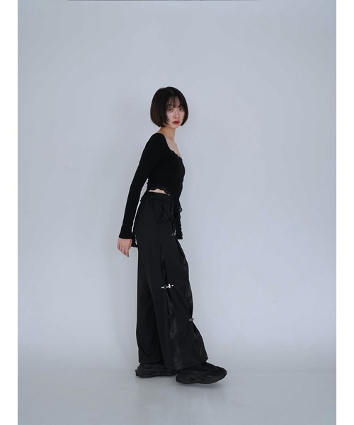 Uenui（ウニュイ）の「double material pin pants（スウェットパンツ・レディース・ブラック・FREE）」の5枚目の写真