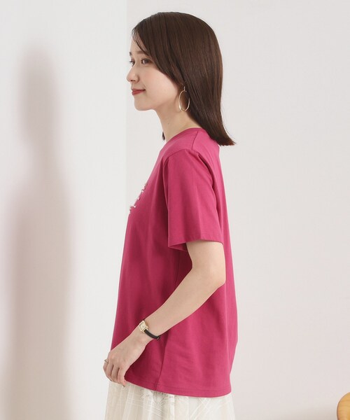 ITS'DEMO(イッツデモ)の「◆【手洗い可】パール調ロゴTシャツ(Tシャツ/カットソー・レディース・ブラック/ピンク系/オフホワイト・00)」の12枚目の写真