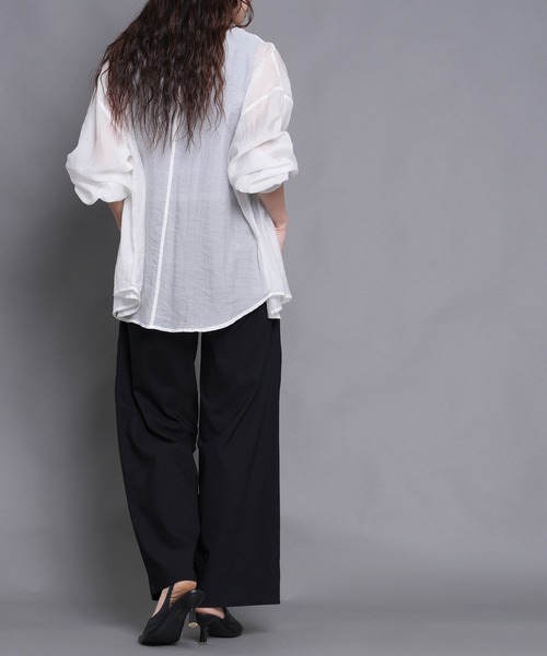 laulea(ラウレア)の「ストレッチウエストリブ使いWインベルワイドパンツ(その他パンツ・レディース・ダークグレー/ダークカーキ/ブラック・M/L)」の14枚目の写真