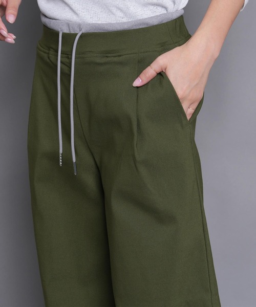 laulea(ラウレア)の「ストレッチウエストリブ使いWインベルワイドパンツ(その他パンツ・レディース・ダークグレー/ダークカーキ/ブラック・M/L)」の16枚目の写真