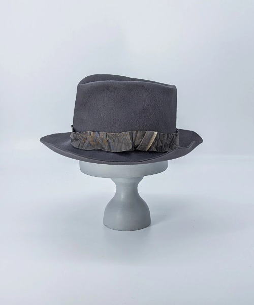 Bocodeco(ボコデコ)の「bocodeco Rabbit Felt Wanderer Hat (BD-BE204)(ハット・メンズ・チャコールグレー・5)」の1枚目の写真