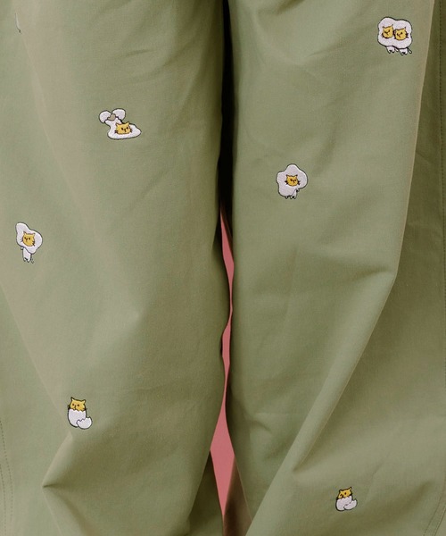 ScoLar Parity（スカラーパリティ）の「353108：パリティーのネコ目玉焼き刺繍パンツ（デニムパンツ・レディース・ブラック/ブルー/カーキ・M）」の11枚目の写真