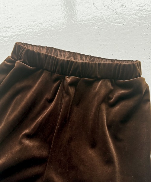 Lepus Fae(レプスフェイ)の「レースコンビベロアパンツ(その他パンツ・レディース・ピンク/ブラウン/グレイッシュベージュ/ブラック・0/1)」の18枚目の写真
