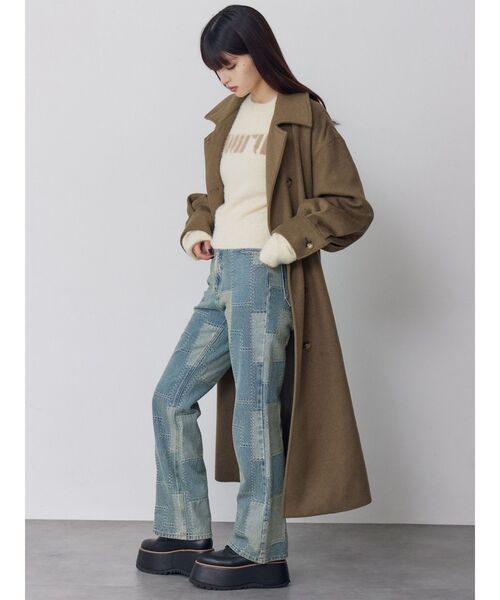 MURUA(ムルーア)の「パッチワークフレアデニム(デニムパンツ・レディース・ブルー/ブラック・2/1)」の13枚目の写真