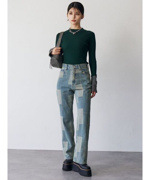 MURUA(ムルーア)の「パッチワークフレアデニム(デニムパンツ・レディース・ブルー/ブラック・2/1)」の16枚目の写真