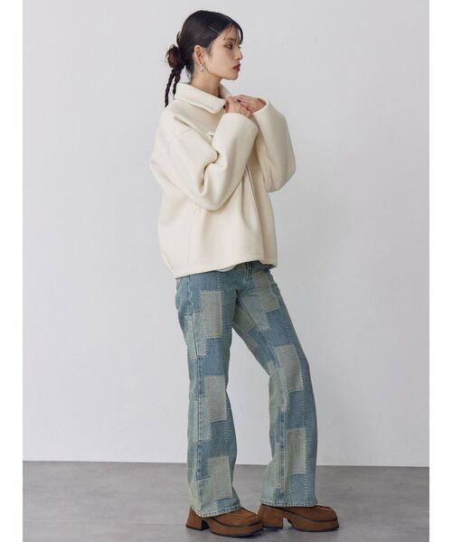 MURUA(ムルーア)の「パッチワークフレアデニム(デニムパンツ・レディース・ブルー/ブラック・2/1)」の22枚目の写真