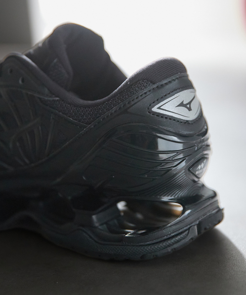 MIZUNO(ミズノ )の「MIZUNO(ミズノ) WAVE PROPHECY LS D1GA3337(スニーカー・メンズ・ブラック・25.5cm/26cm/26.5cm/27cm/27.5cm/28cm/28.5cm/29cm)」の4枚目の写真