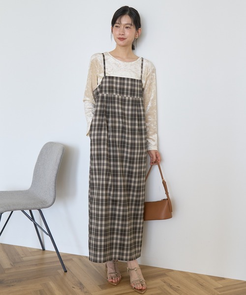 AMERICAN HOLIC(アメリカンホリック)の「タック切替キャミワンピース(ワンピース・レディース・ブラック/グレー/チェック・L/M)」の3枚目の写真