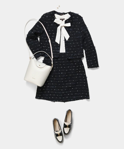 TOCCA(トッカ)の「PETAL SILHOUETTE LEATHER BAG レザーバッグ(ハンドバッグ・レディース・ブラック系/ベージュ系/アイボリー系・F)」の14枚目の写真