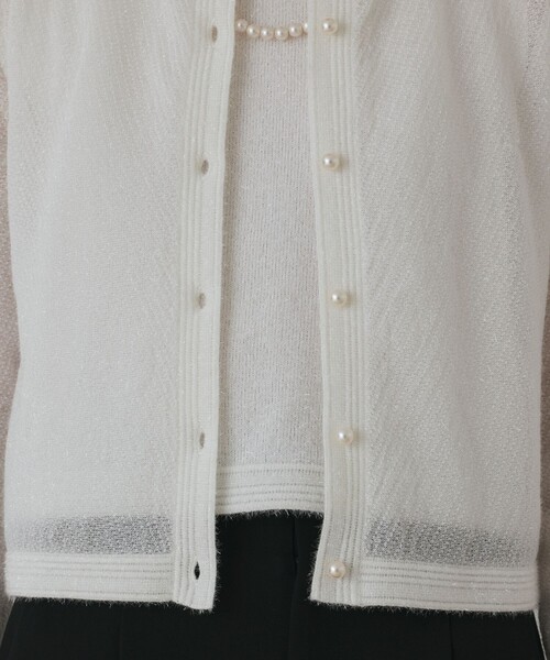GRACE CONTINENTAL（グレースコンチネンタル）の「ラメフェザ－ニットカーディガン（カーディガン/ボレロ・レディース・ブラック/ホワイト・36）」の4枚目の写真