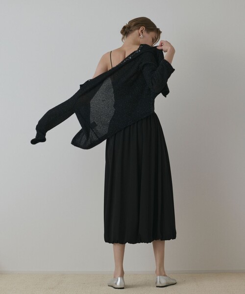 GRACE CONTINENTAL（グレースコンチネンタル）の「ラメフェザ－ニットカーディガン（カーディガン/ボレロ・レディース・ブラック/ホワイト・36）」の9枚目の写真