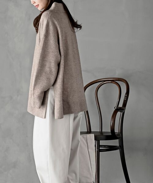 rps（アールピーエス）の「襟付きニットプルオーバー（ニット/セーター・レディース・ネイビー/オートミール/グレイッシュベージュ・フリー）」の12枚目の写真