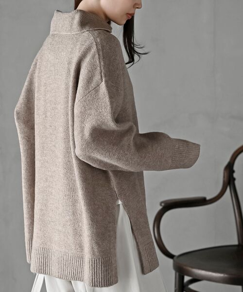 rps（アールピーエス）の「襟付きニットプルオーバー（ニット/セーター・レディース・ネイビー/オートミール/グレイッシュベージュ・フリー）」の6枚目の写真