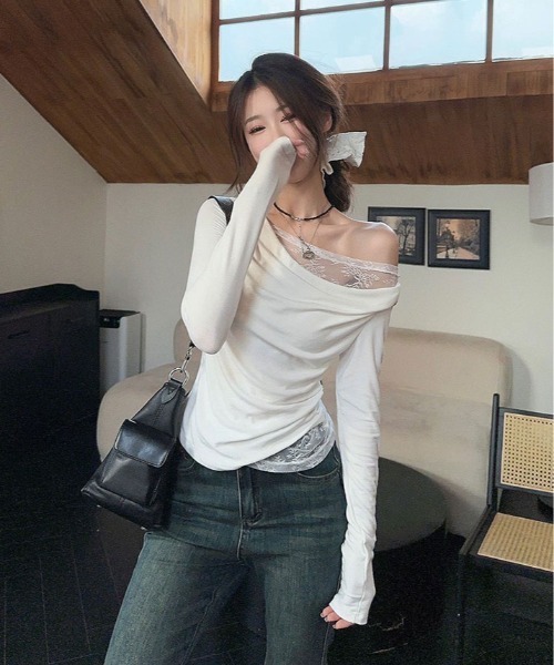 kirakiraShop(キラキラショップ)の「レイヤード ワンショルダー レース トップス(Tシャツ/カットソー・レディース・ホワイト/ブラック・FREE)」の7枚目の写真