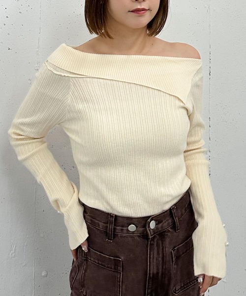 archives（アルシーヴ）の「アシメオフショルランダムリブニットプルオーバー（Tシャツ/カットソー・レディース・グレー/アイボリー/ブラック/ワインレッド・MEDIUM）」の15枚目の写真